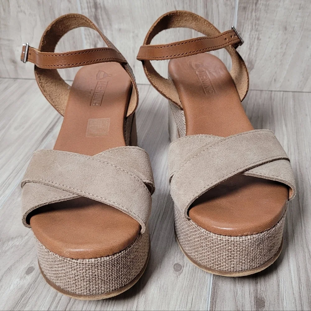 Menina Platform Sandals Women’s Euro 39 Tan Strappy Block Heel Espadrille Style